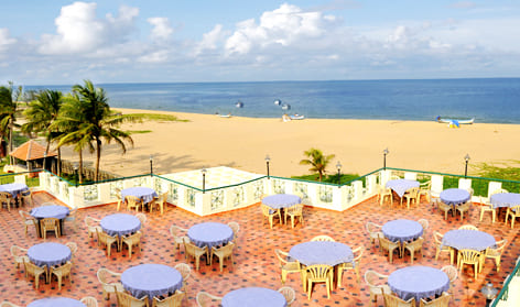 Beachside Dining